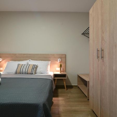 Niel Holiday Apartments, Panel Hospitality Homes & Villas 렙토카리아 외부 사진