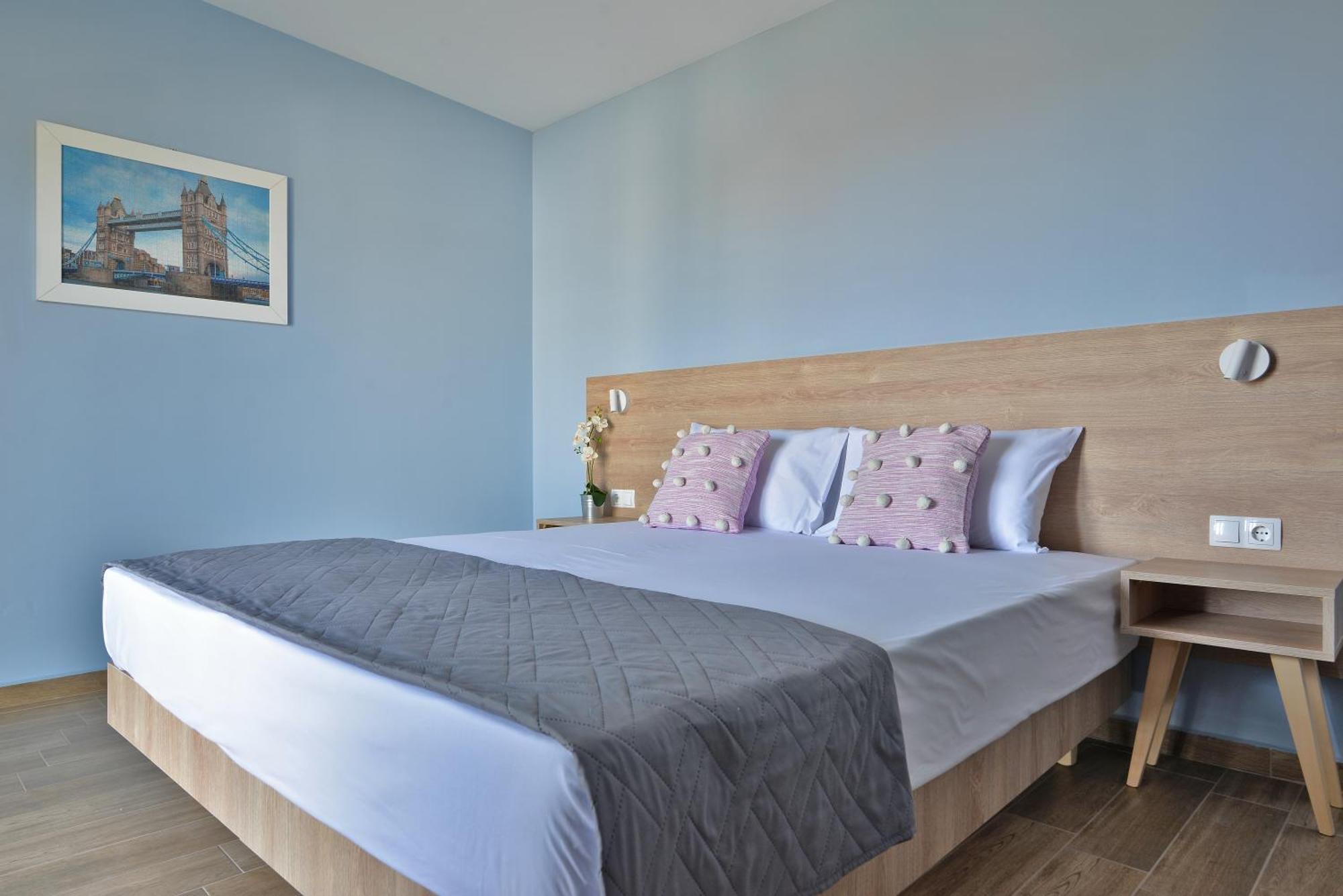 Niel Holiday Apartments, Panel Hospitality Homes & Villas 렙토카리아 외부 사진