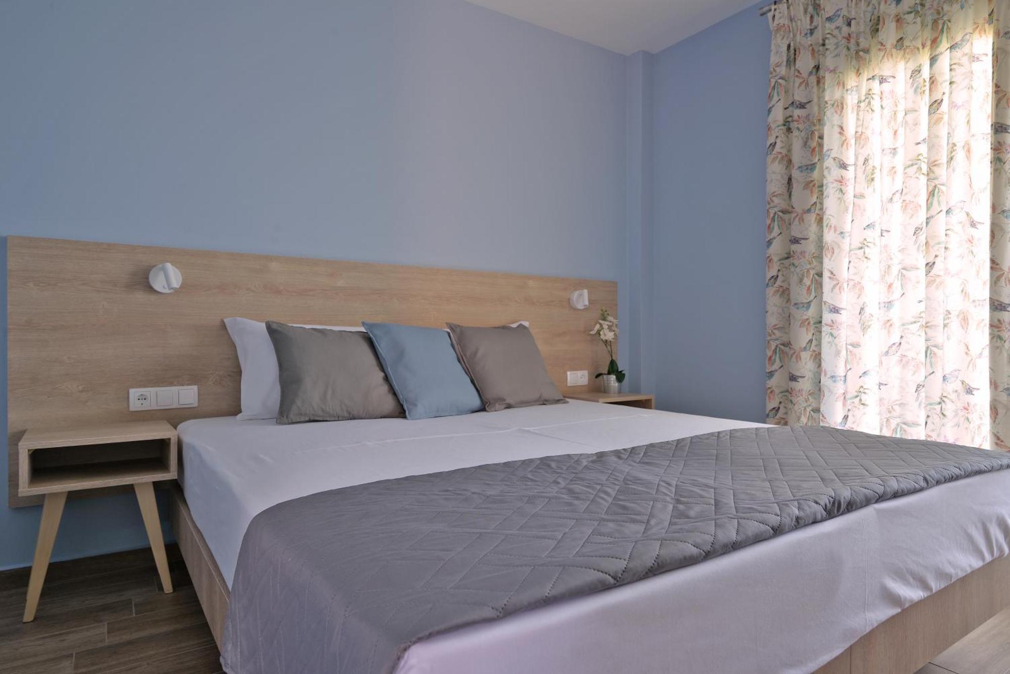 Niel Holiday Apartments, Panel Hospitality Homes & Villas 렙토카리아 외부 사진