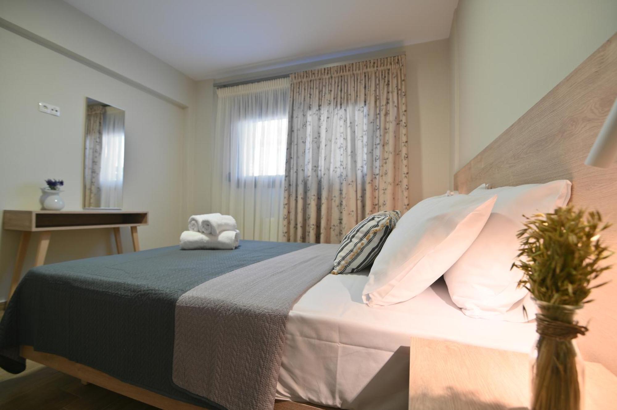 Niel Holiday Apartments, Panel Hospitality Homes & Villas 렙토카리아 외부 사진