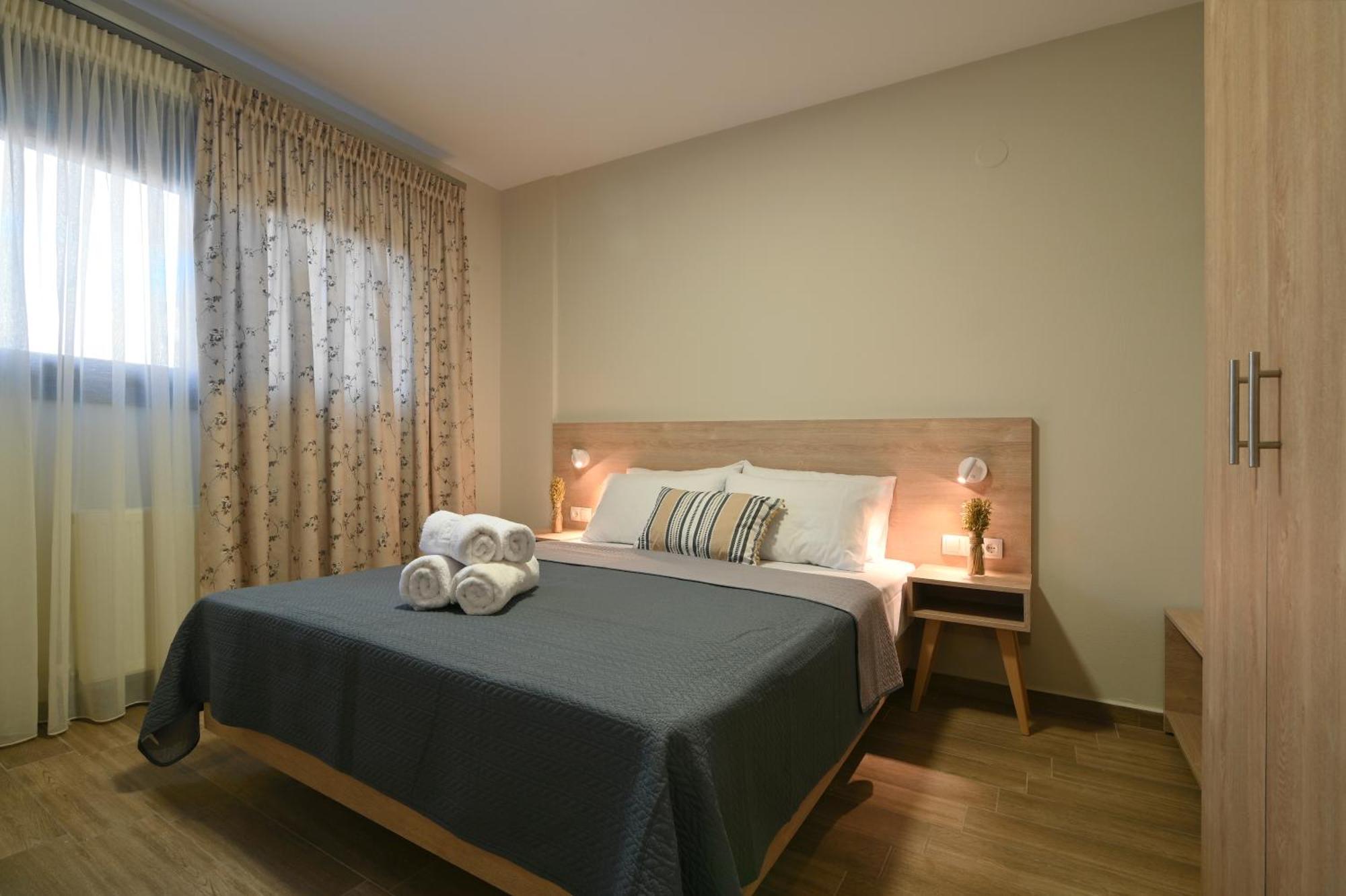 Niel Holiday Apartments, Panel Hospitality Homes & Villas 렙토카리아 외부 사진