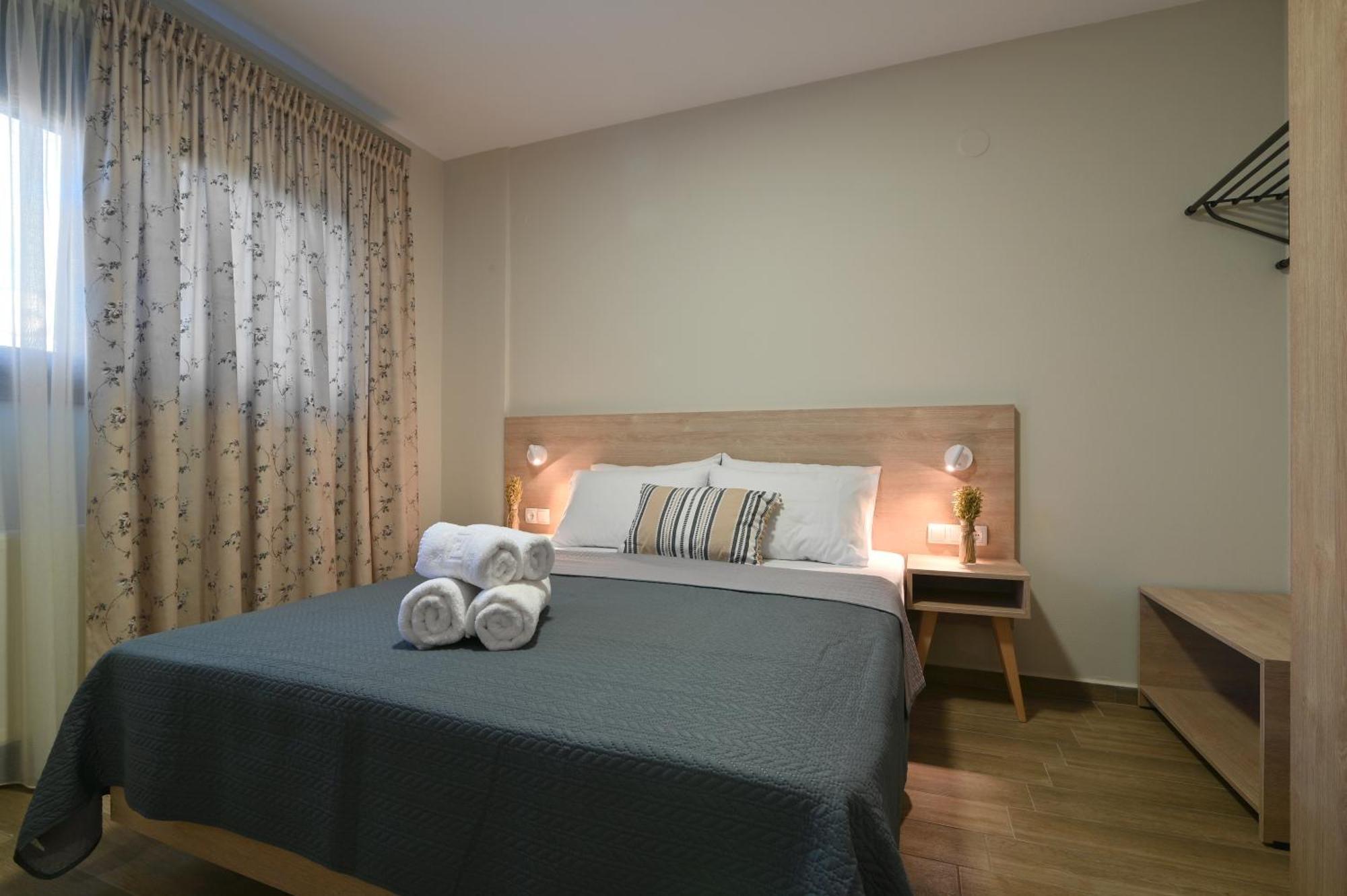 Niel Holiday Apartments, Panel Hospitality Homes & Villas 렙토카리아 외부 사진