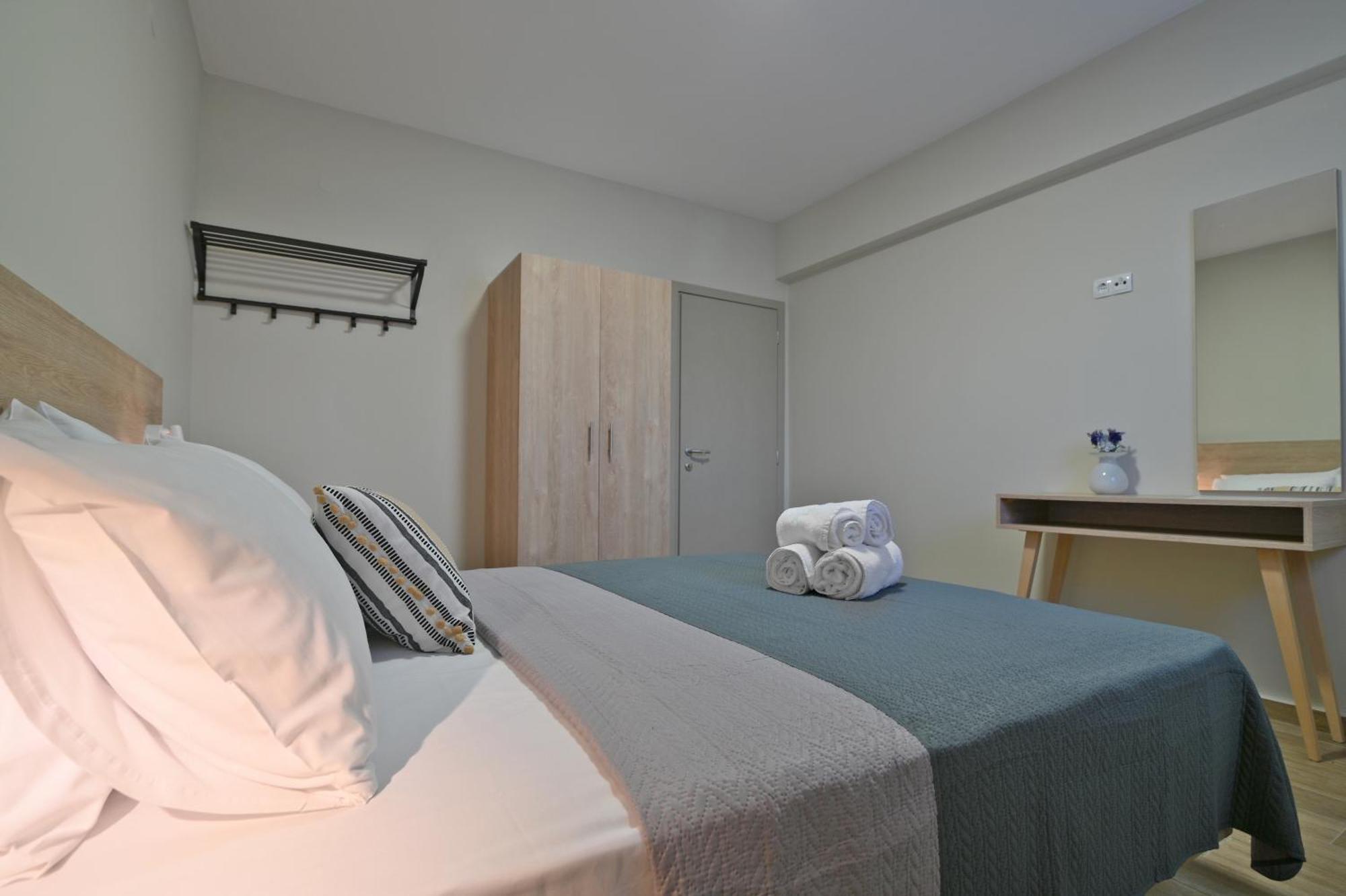 Niel Holiday Apartments, Panel Hospitality Homes & Villas 렙토카리아 외부 사진
